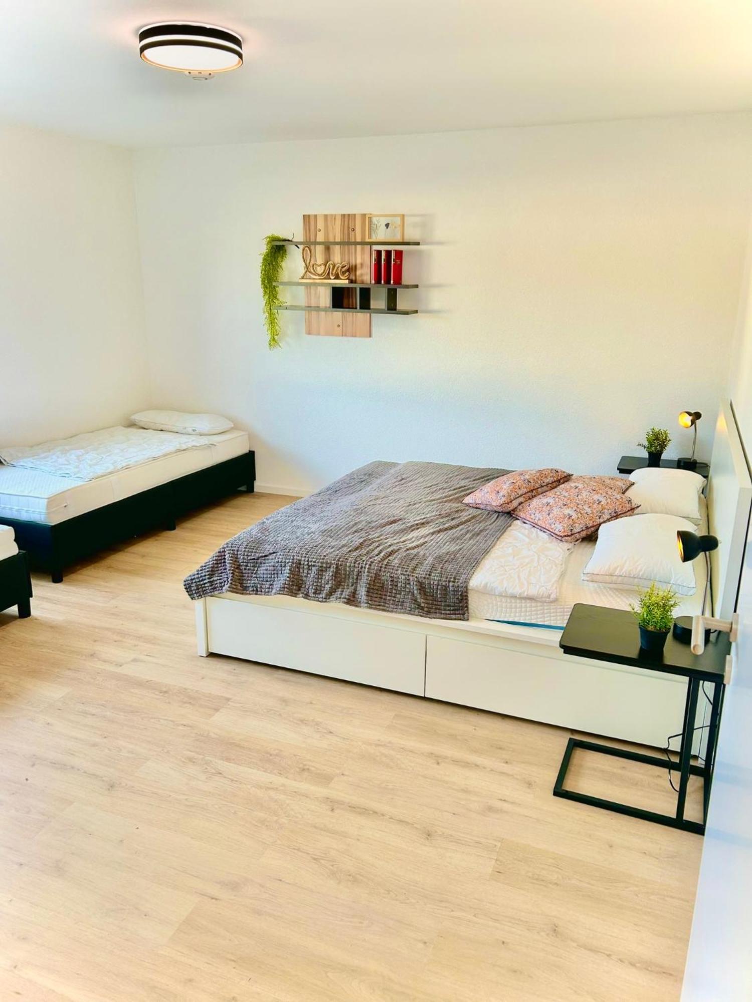 Diamond Apartments: Residenz Dreilaendereck Nahe Flughafen Herten  Eksteriør bilde