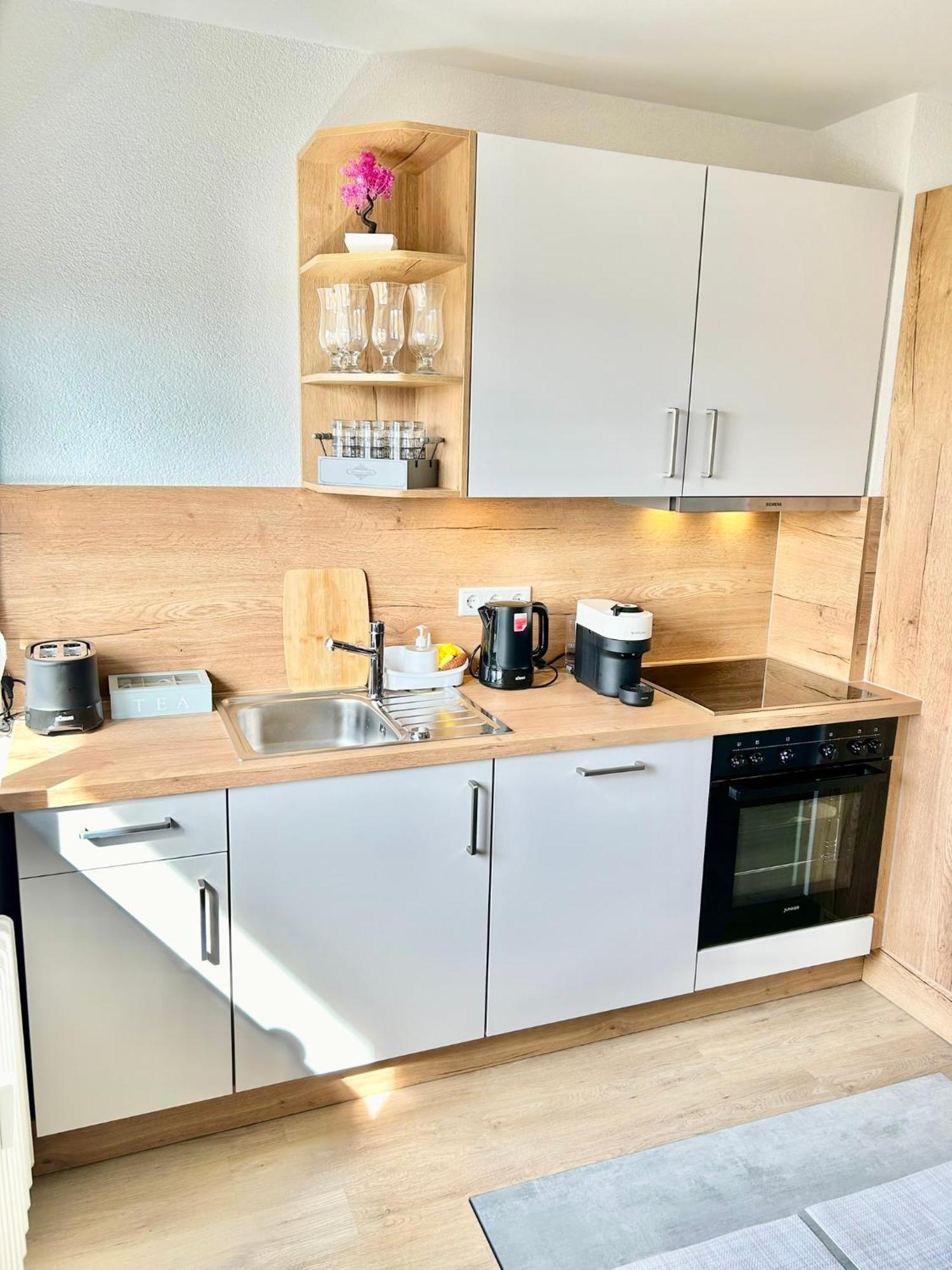 Diamond Apartments: Residenz Dreilaendereck Nahe Flughafen Herten  Eksteriør bilde